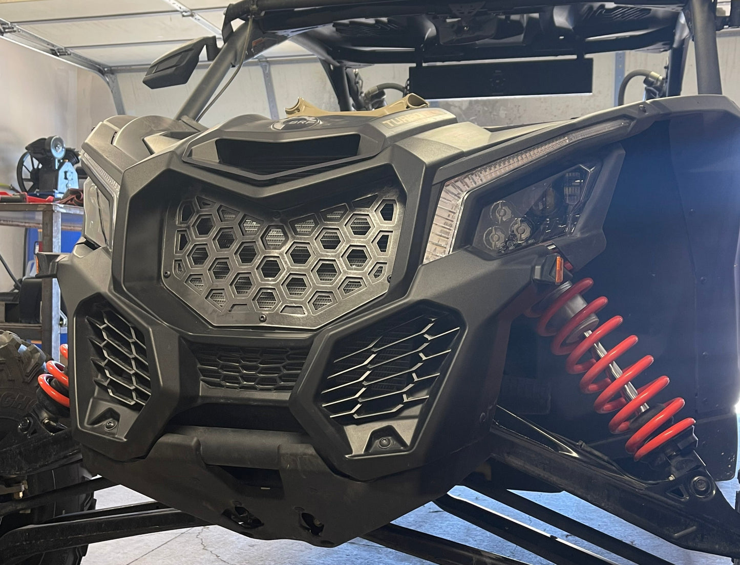 Can-Am X3 Grille