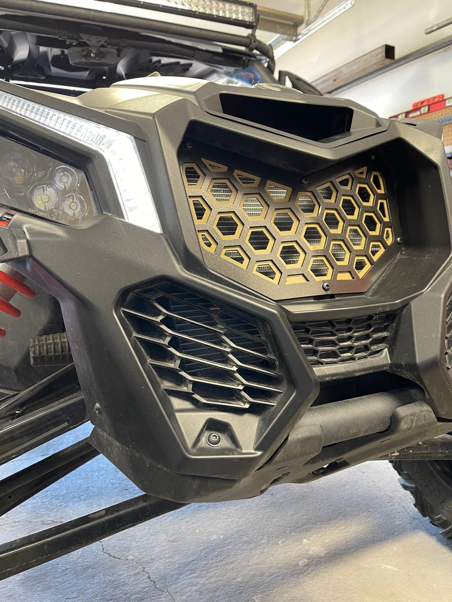 Can-Am X3 Grille